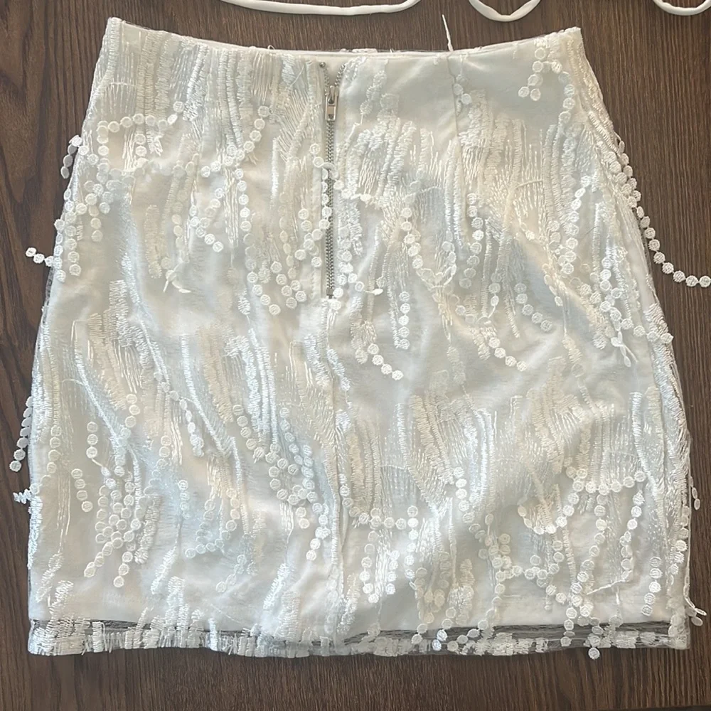 Two Piece Set - Picture 5 of 6